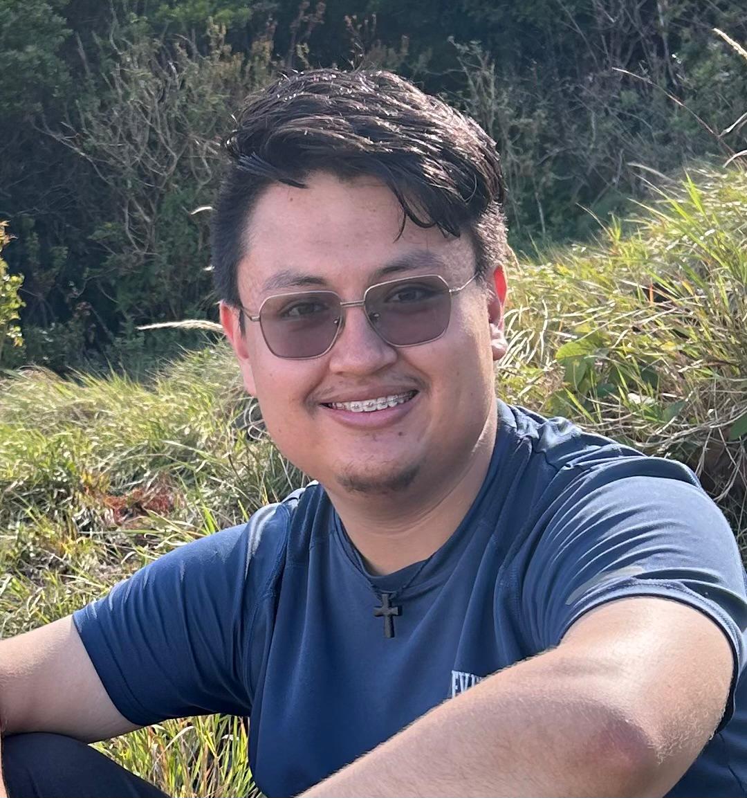 Caleb Román Vega Young